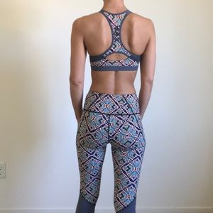 Victoria secrets workout bra and leggings set